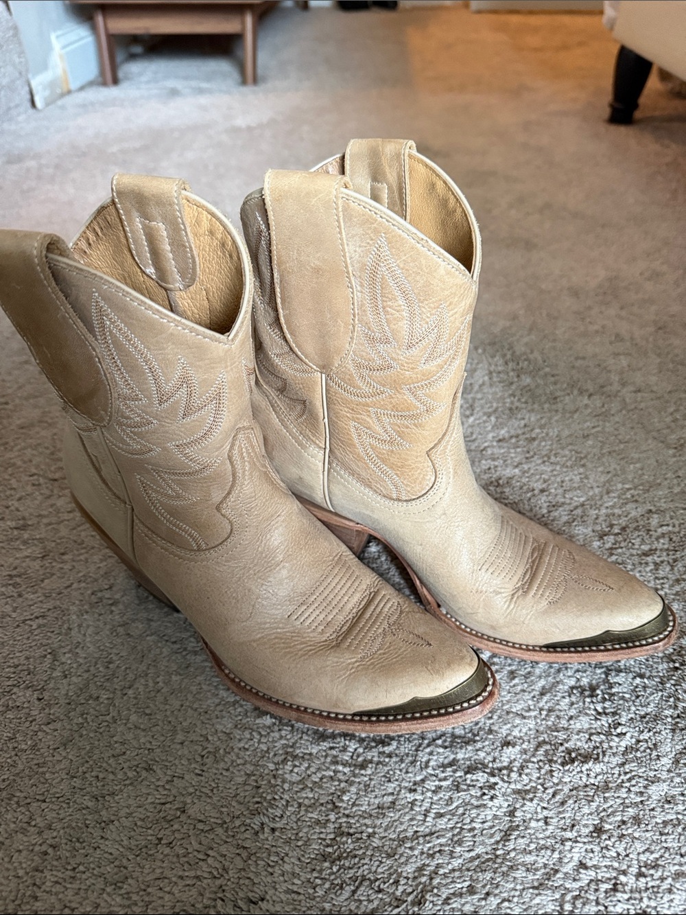 Idyllwind Women's Tan Western Leather Cowboy Boots